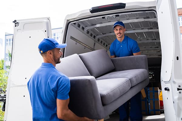 List of Things Your Moving Company Will and Won’t Move | Article Thumbnail